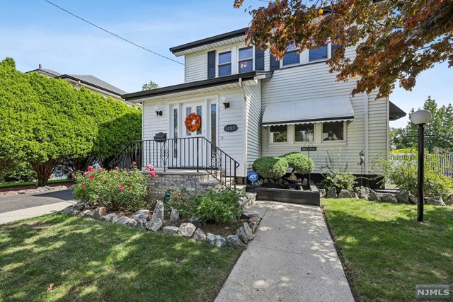 1157 Katherine Street