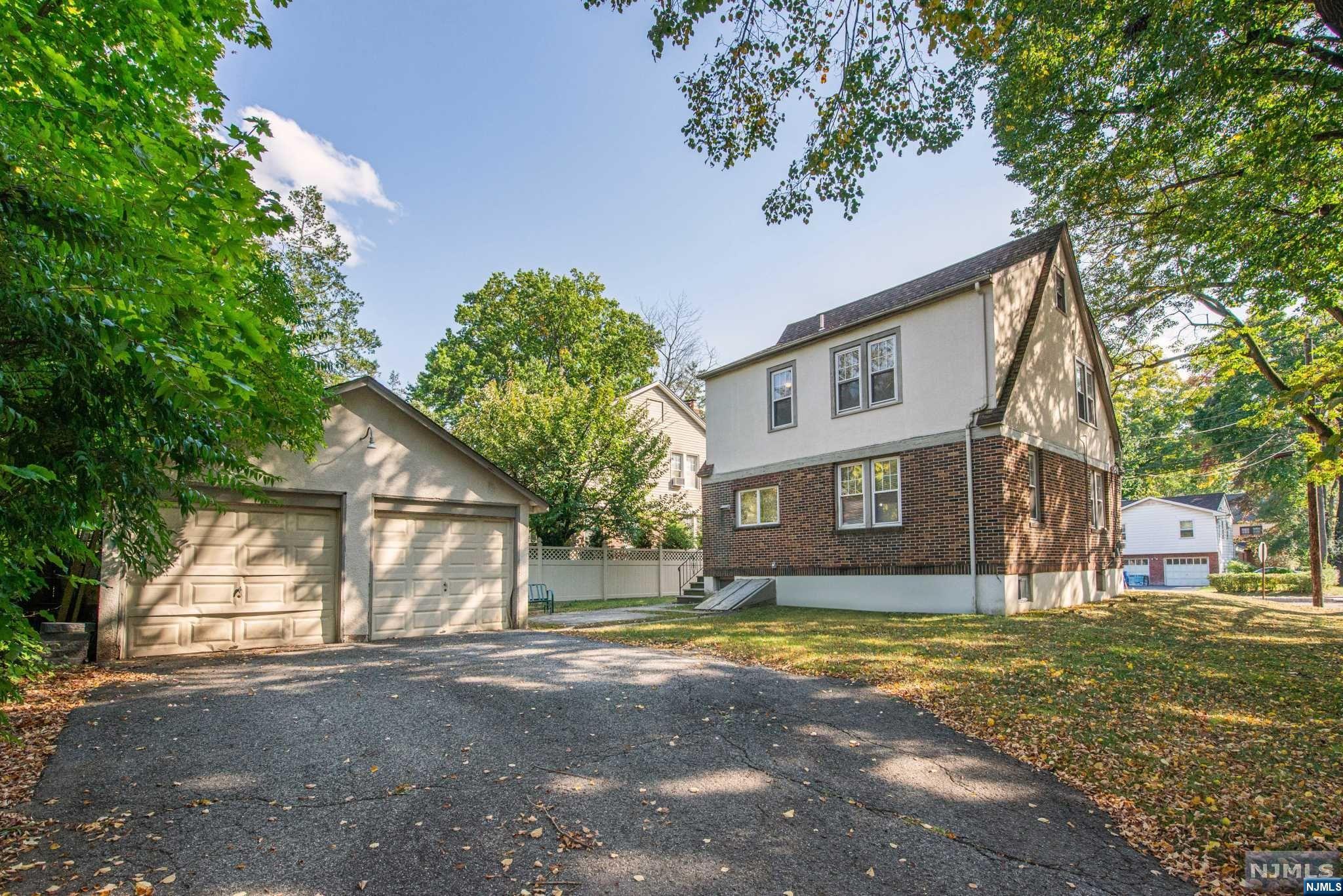 343 Windsor Road