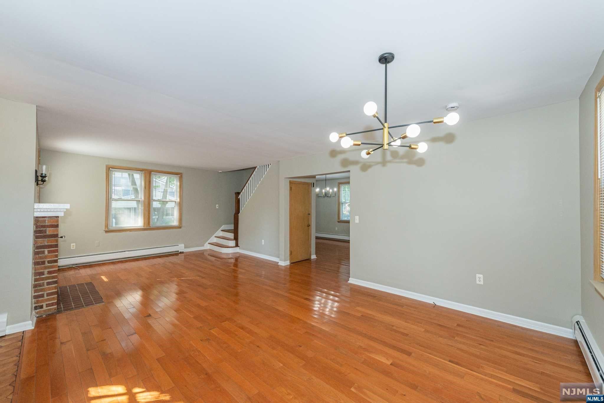 343 Windsor Road