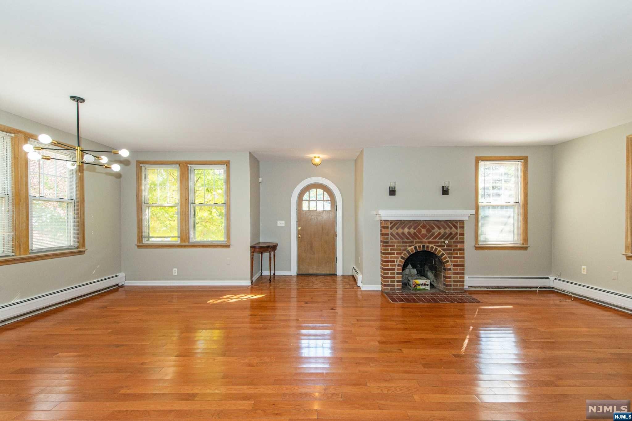 343 Windsor Road