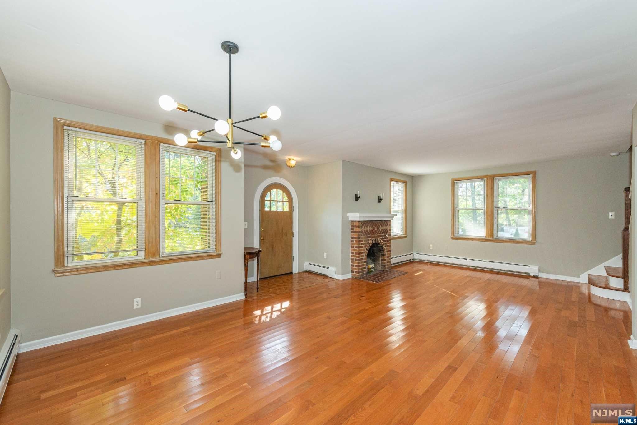 343 Windsor Road