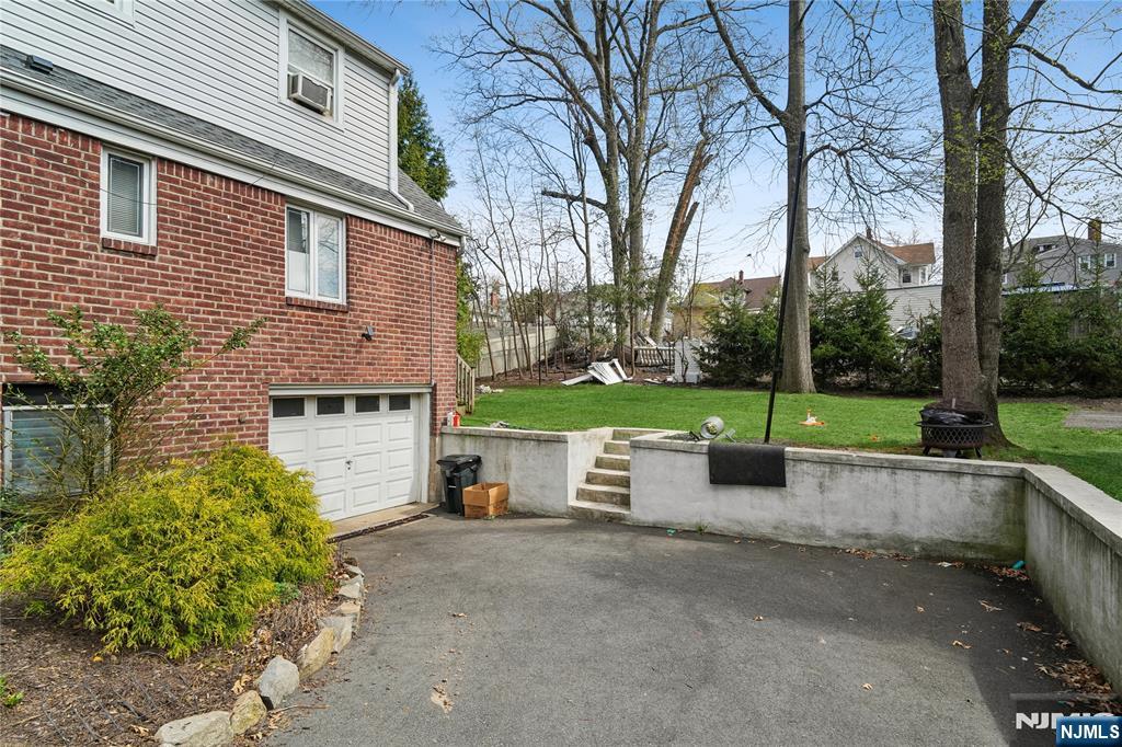 103 Glenbrook Parkway