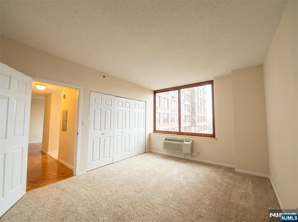100 Old Palisade Road 2201
