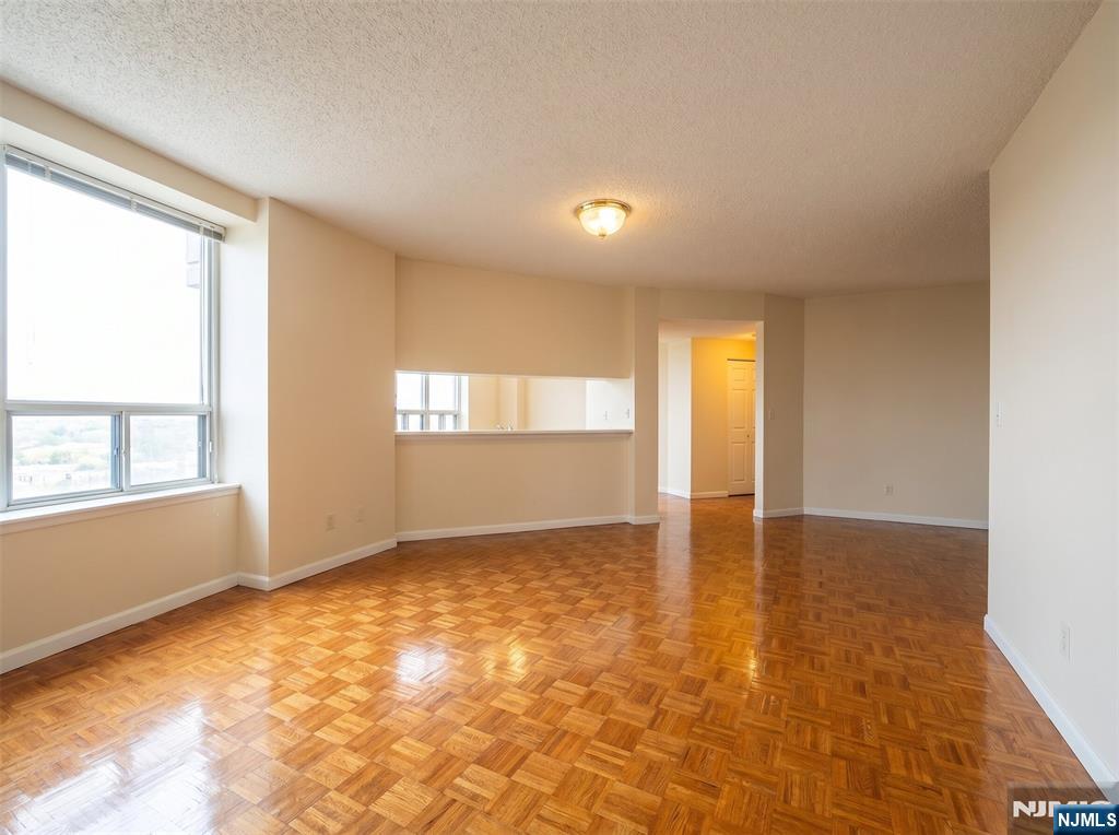 100 Old Palisade Road 2201