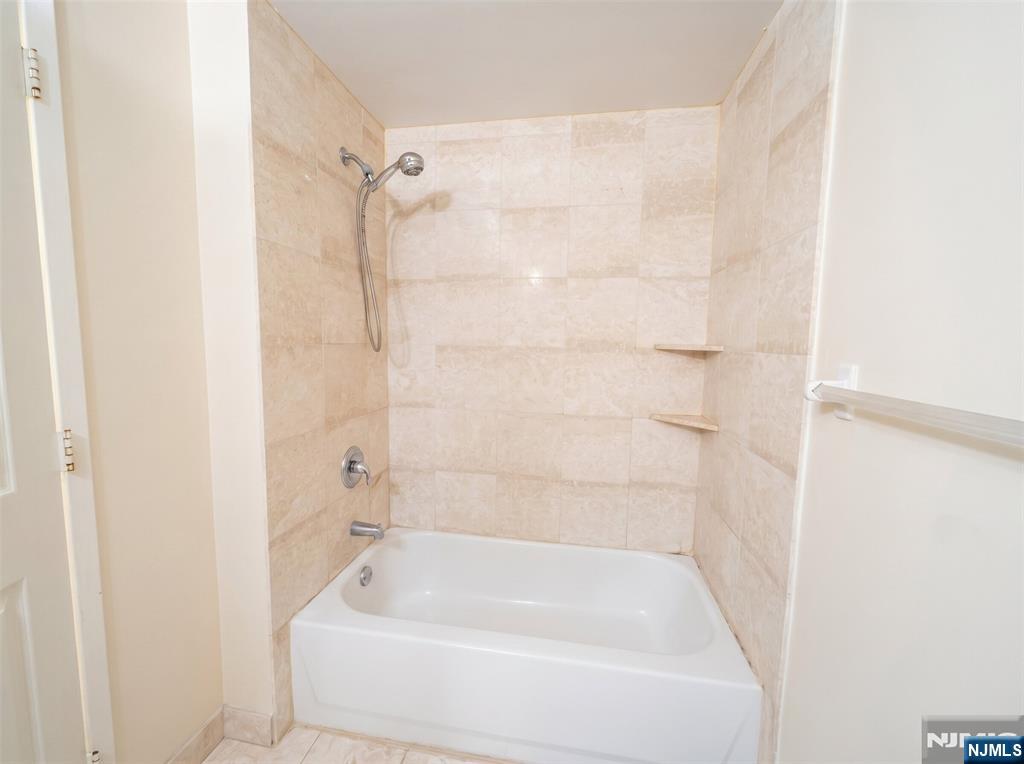 100 Old Palisade Road 2201