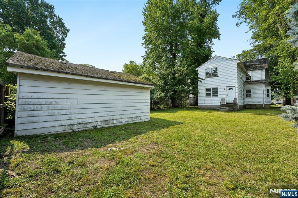 309 Englewood Avenue