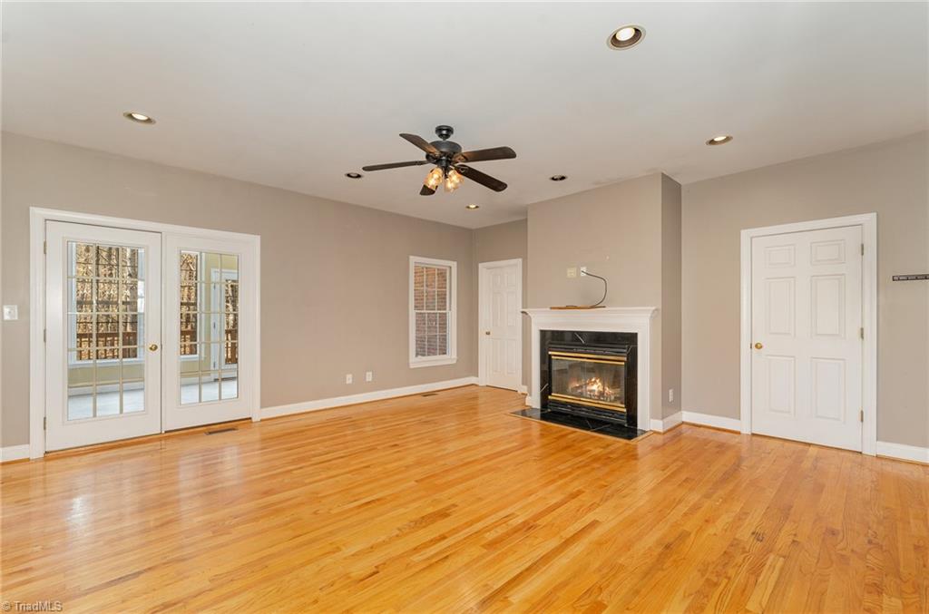 302-B Oleander Drive # B