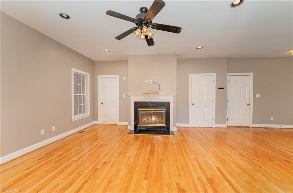 302-B Oleander Drive # B