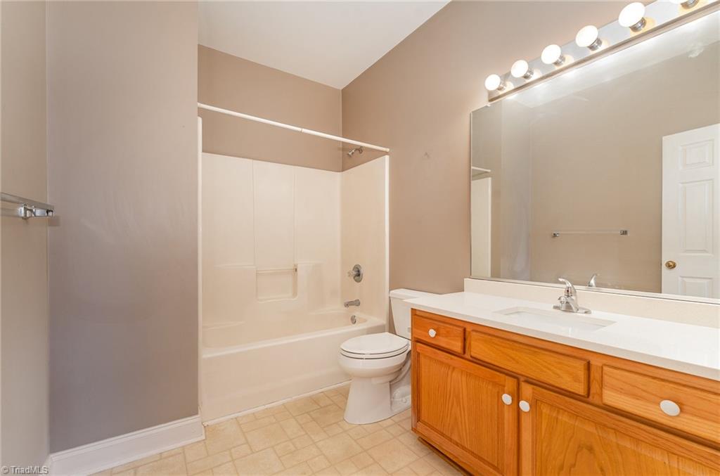 302-B Oleander Drive # B