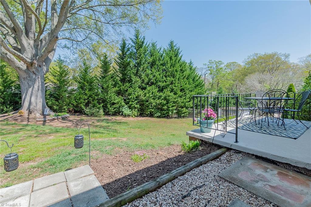 106 Dillard Court