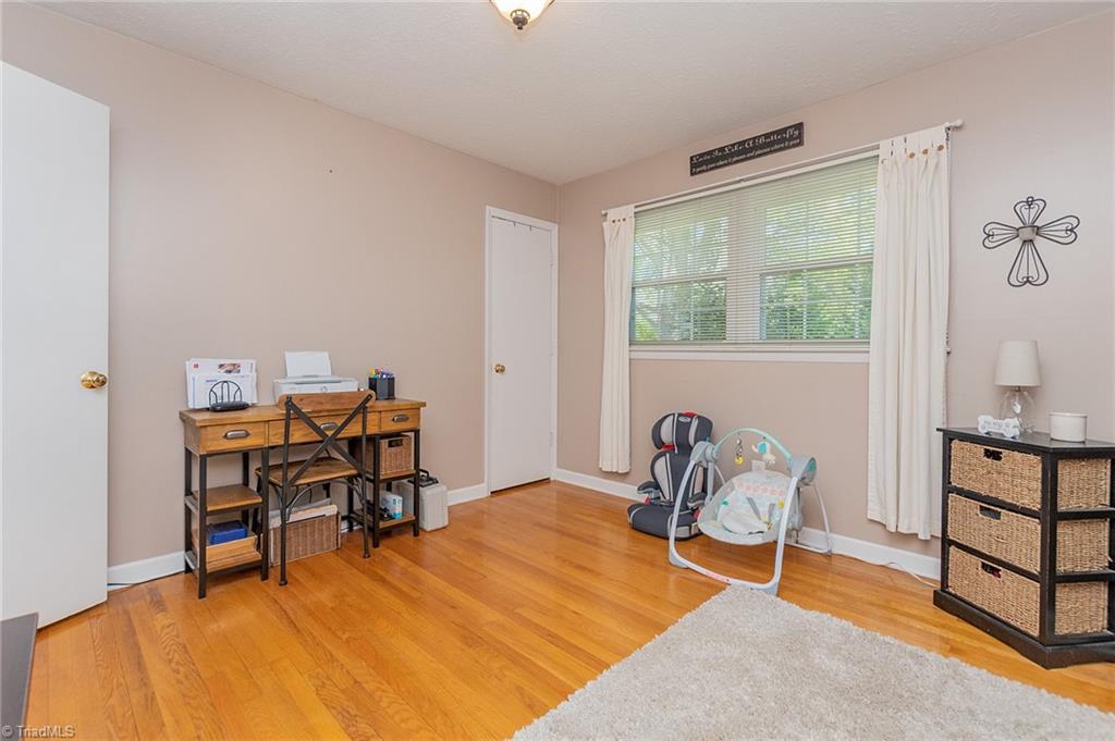 106 Dillard Court