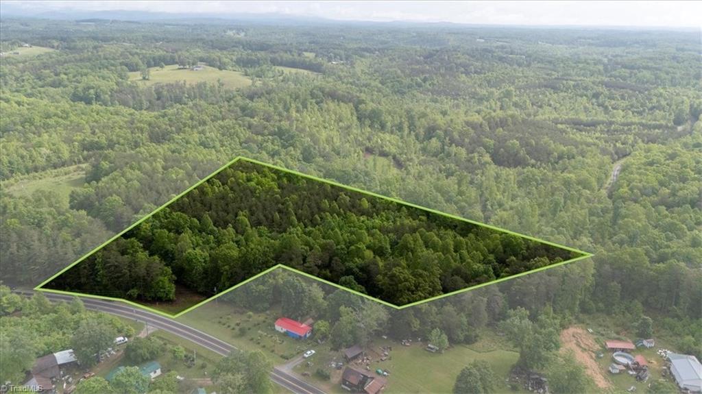 7AC Dearmin Road
