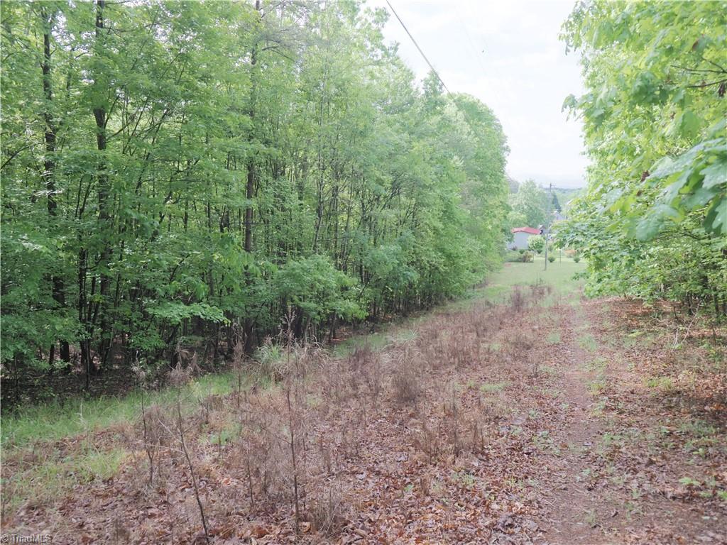 7AC Dearmin Road