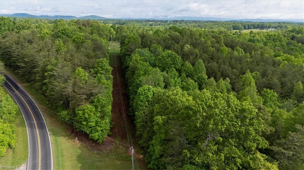 7AC Dearmin Road