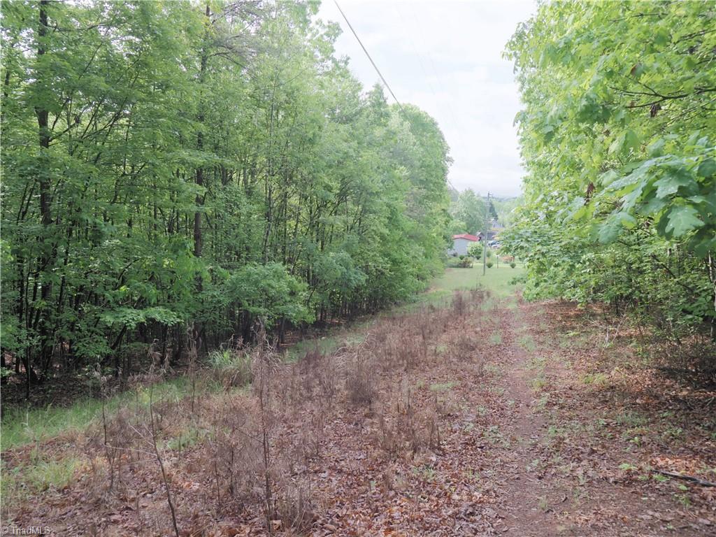 7AC Dearmin Road