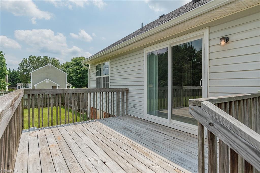 7112 Windbreak Road, McLeansville