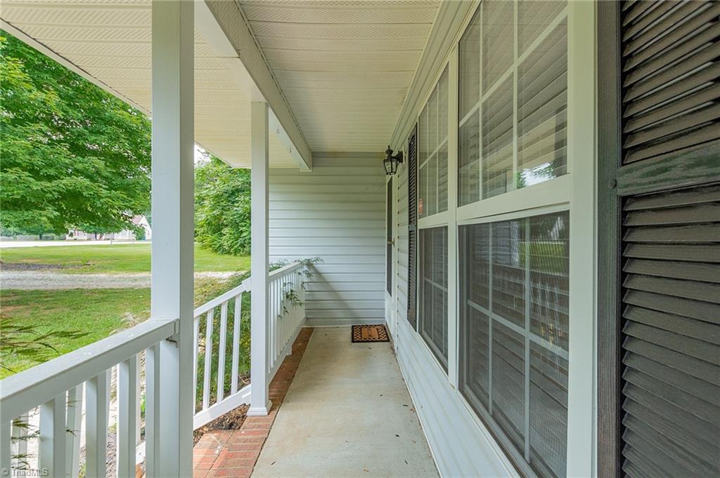 7112 Windbreak Road, McLeansville