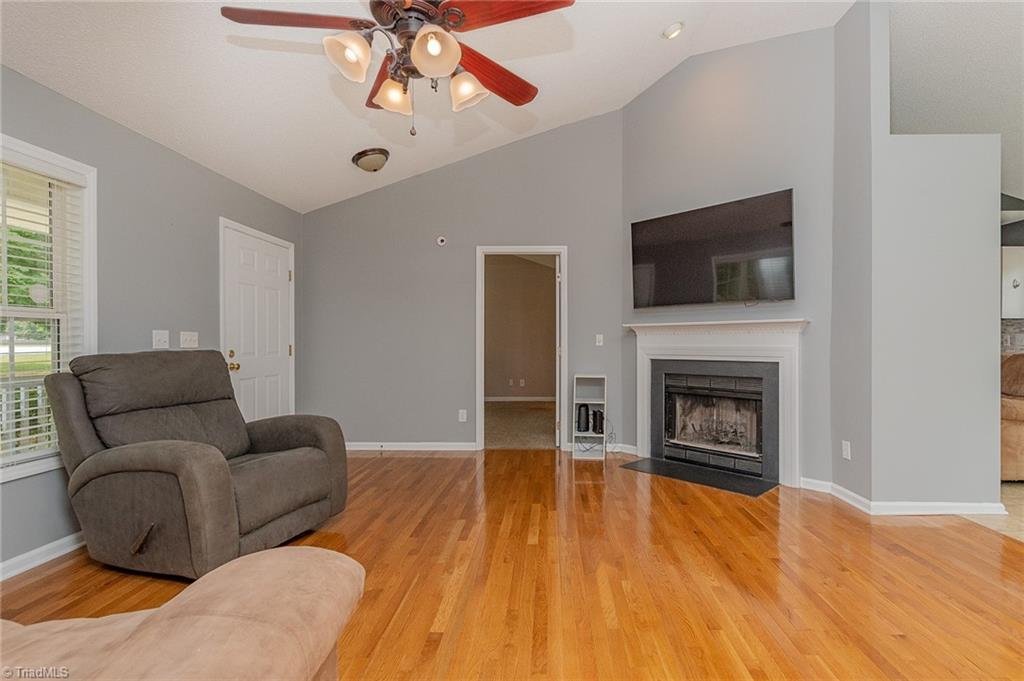 7112 Windbreak Road, McLeansville
