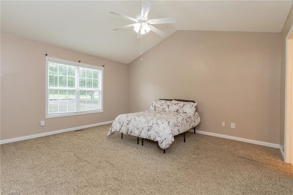 7112 Windbreak Road, McLeansville