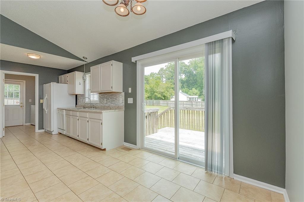 7112 Windbreak Road, McLeansville
