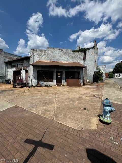 243 SW Market Street