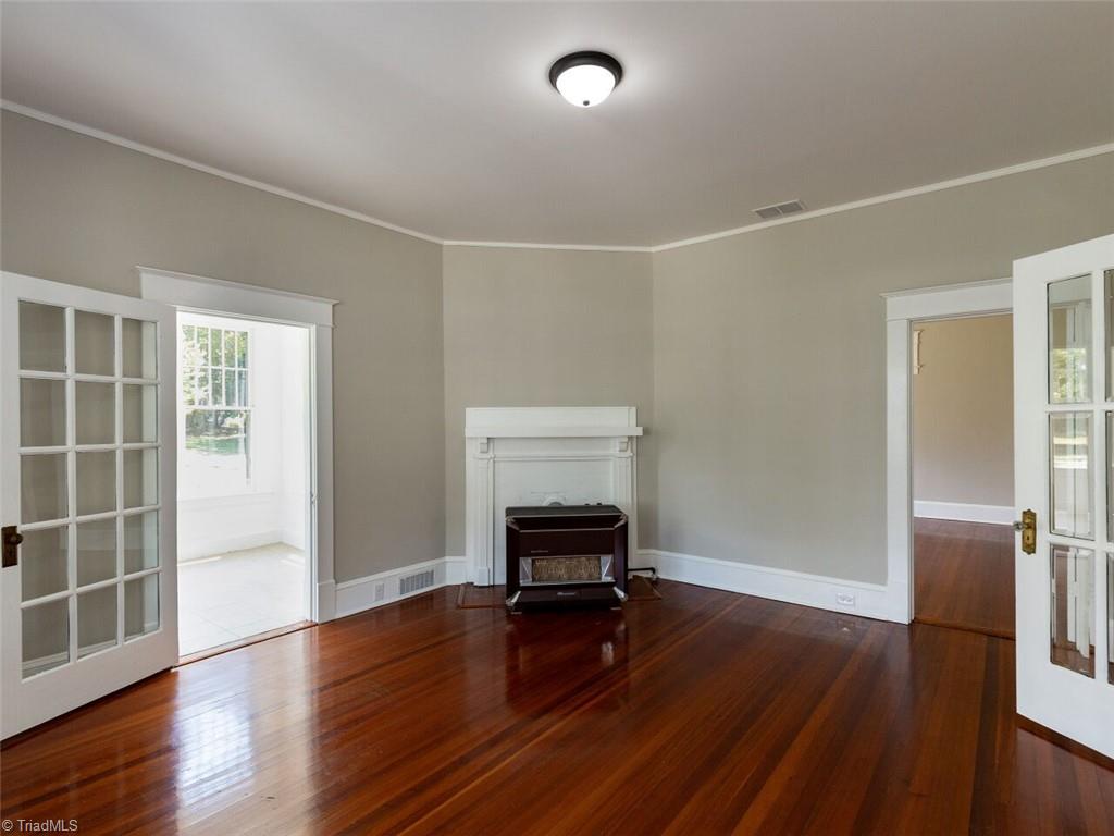 312 Maple Avenue