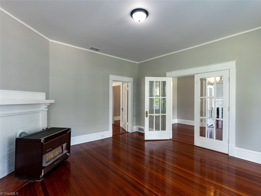 312 Maple Avenue