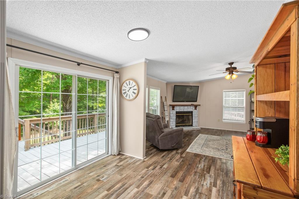 1067 Flynn Farm Road