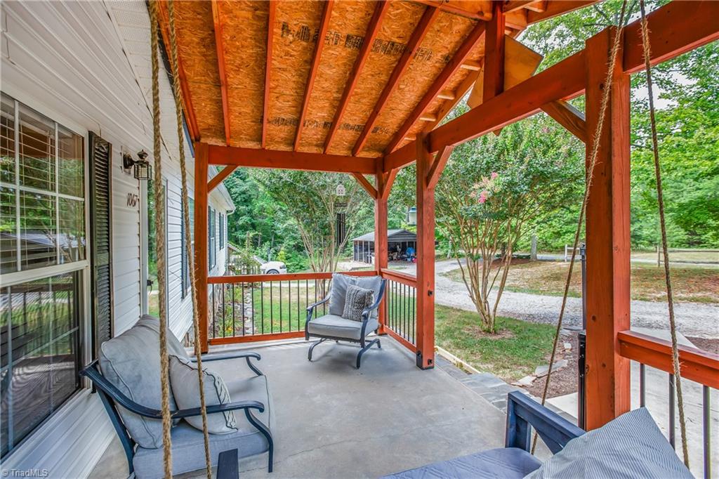 1067 Flynn Farm Road