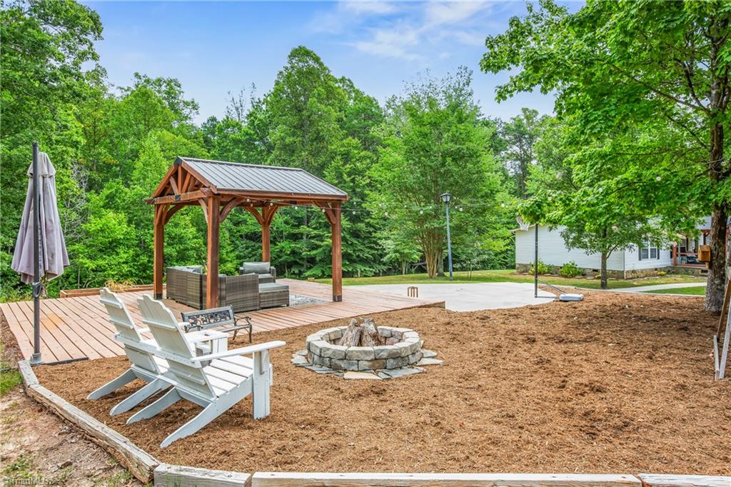 1067 Flynn Farm Road