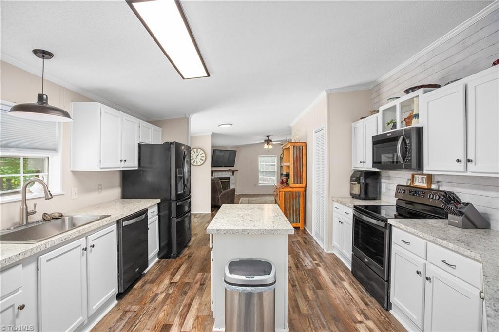 1067 Flynn Farm Road