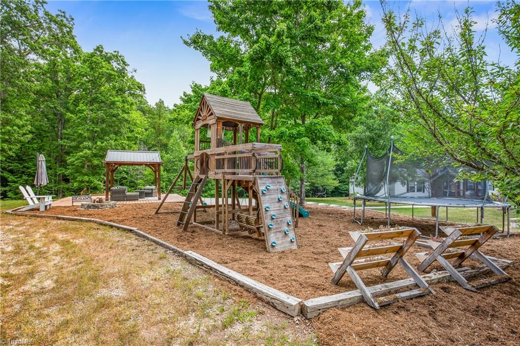 1067 Flynn Farm Road