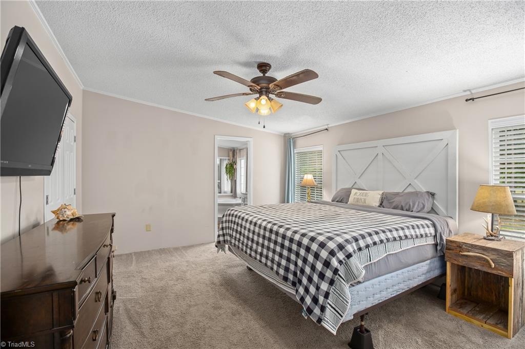 1067 Flynn Farm Road