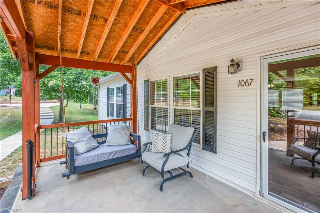 1067 Flynn Farm Road