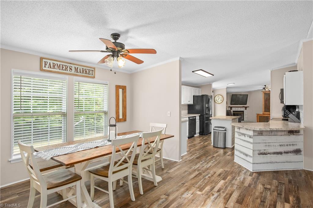 1067 Flynn Farm Road