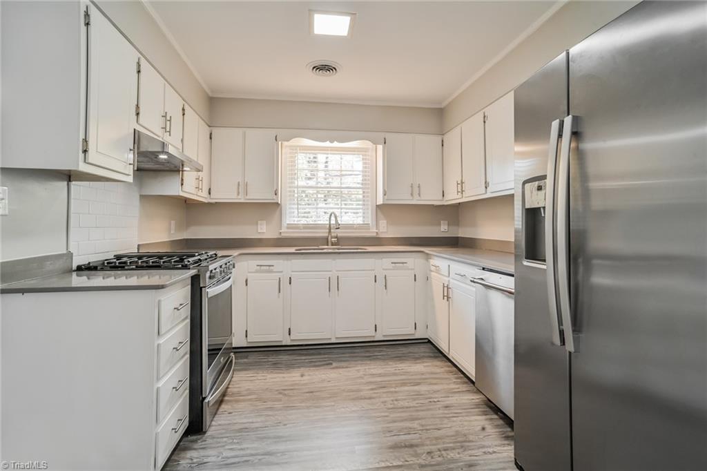 3107 Farmington Drive