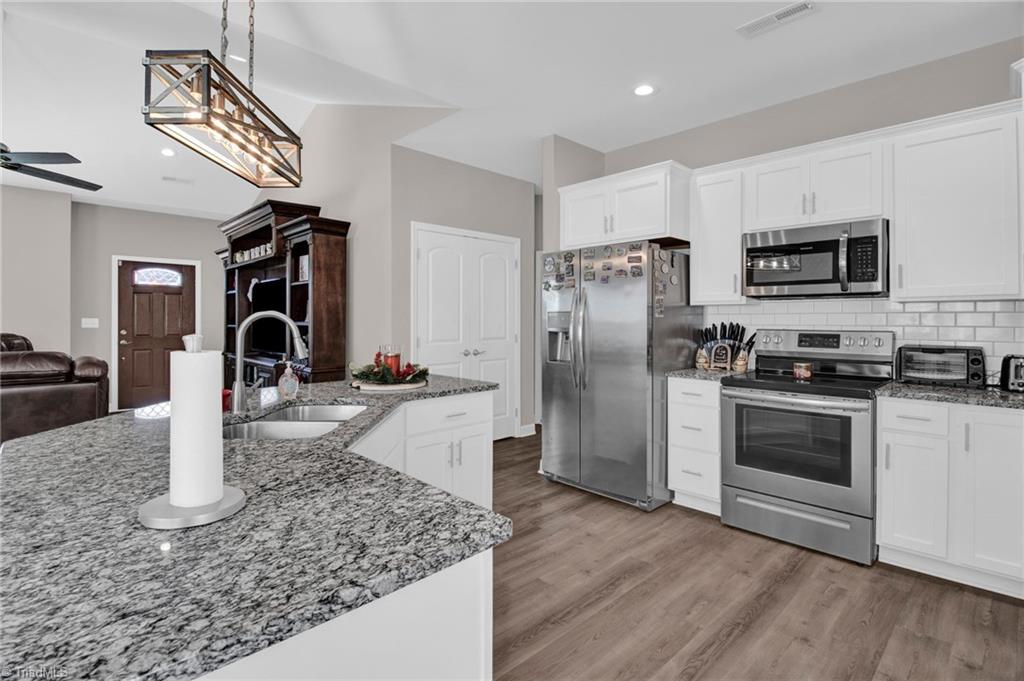 336 Poppy Court