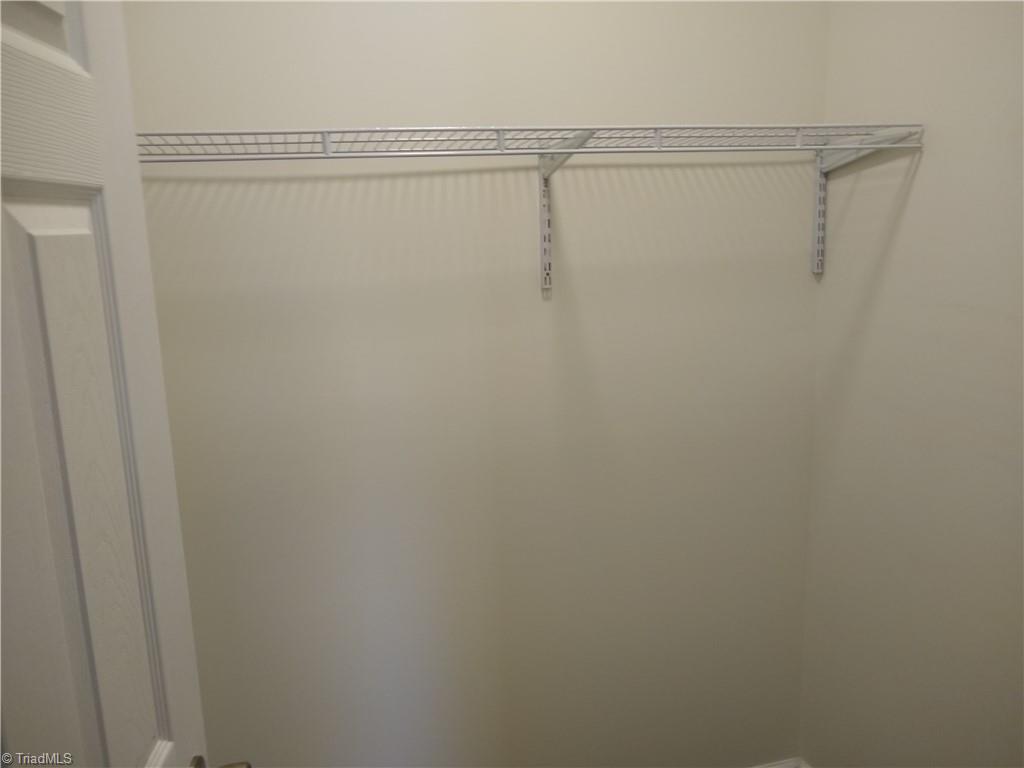 725 Meadowgreen Village Drive