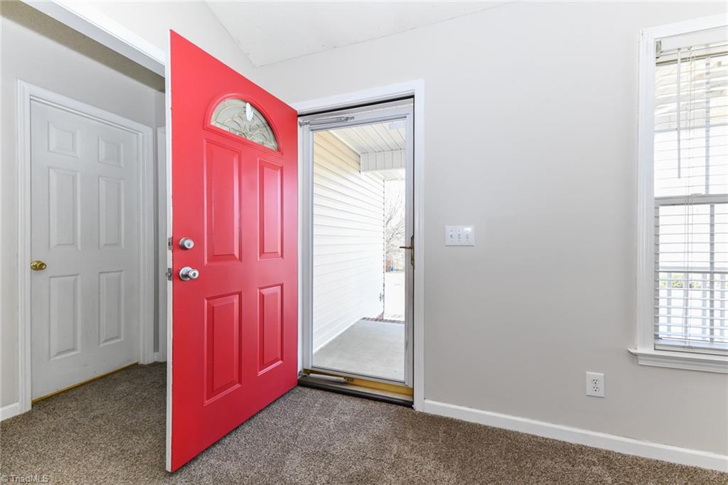 636 Fernway Drive