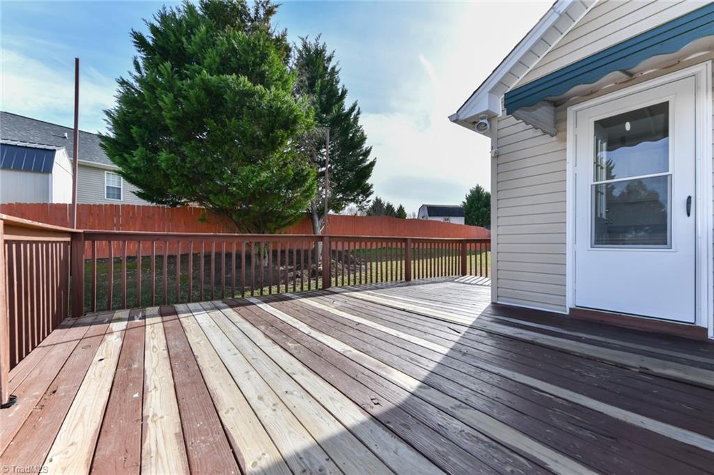 636 Fernway Drive