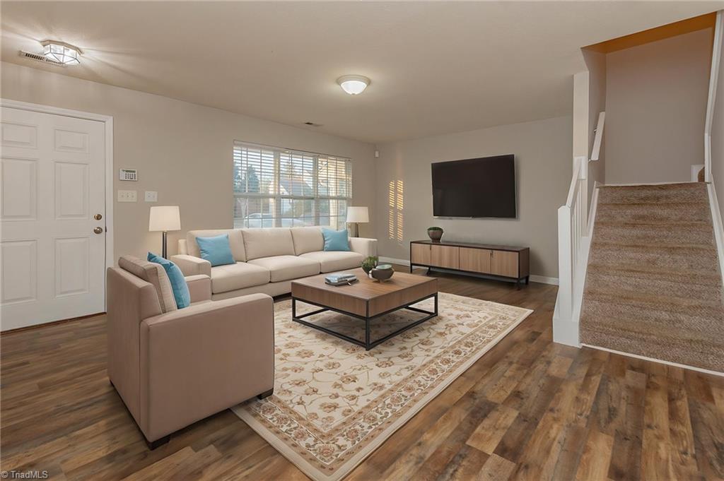 6418 Coral Vine Way