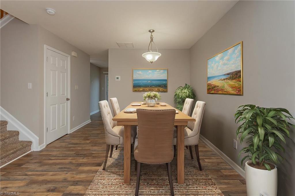 6418 Coral Vine Way