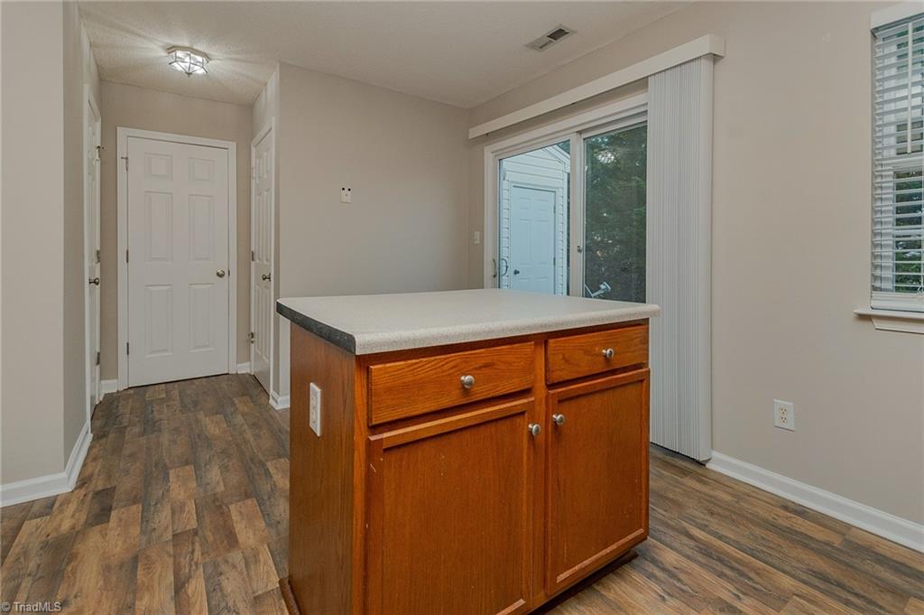 6418 Coral Vine Way