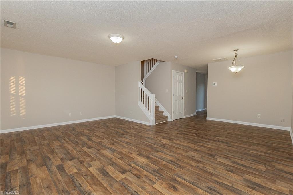 6418 Coral Vine Way