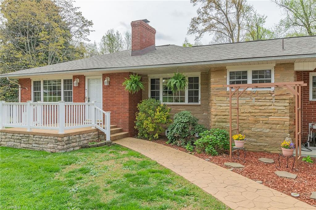 1317 Brookwood Drive