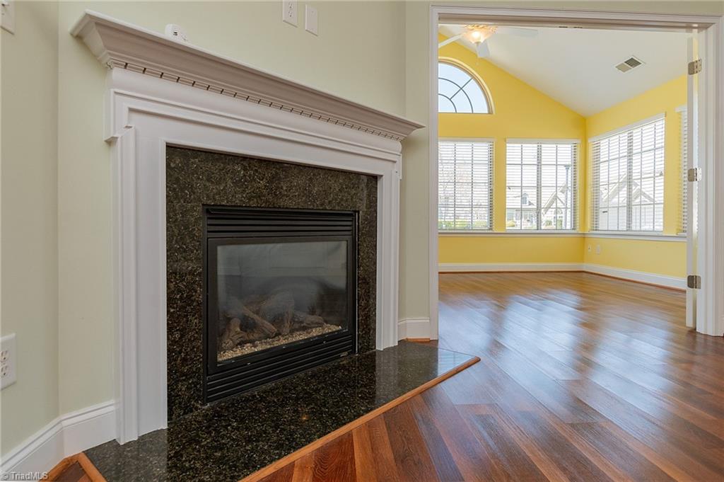 32 Pitlockry Place