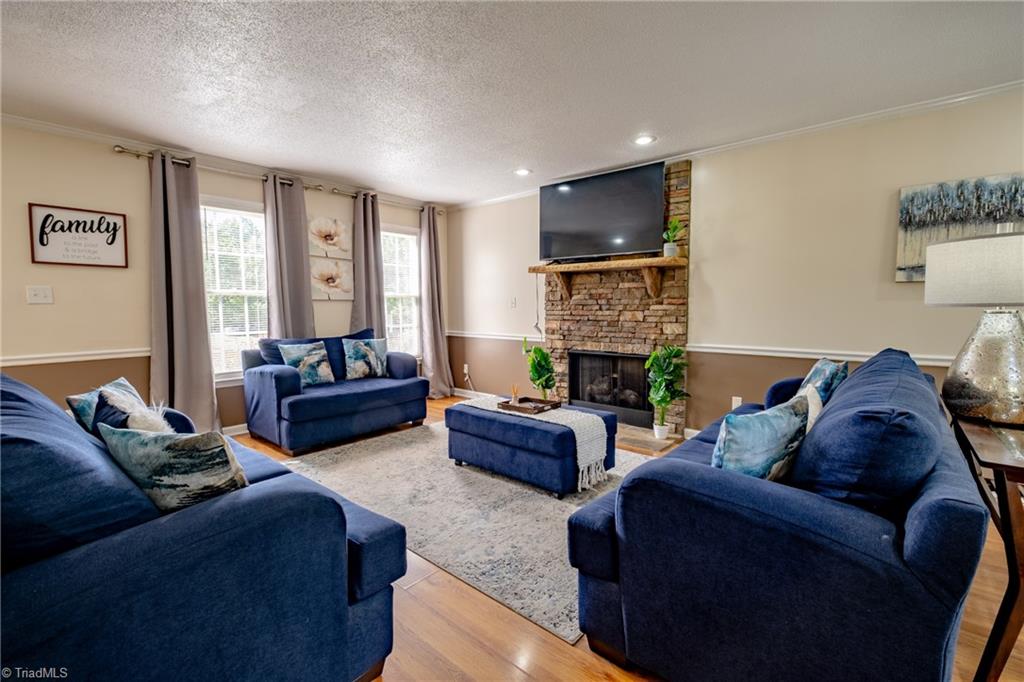 403 Ashton Circle