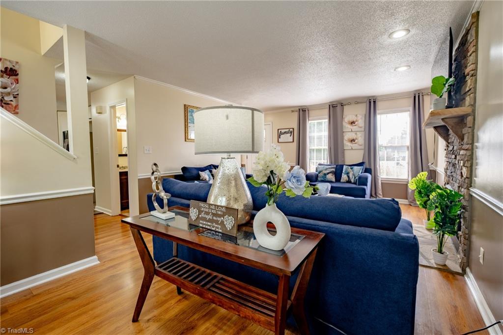 403 Ashton Circle