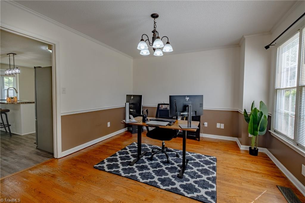 403 Ashton Circle