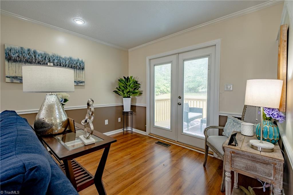 403 Ashton Circle
